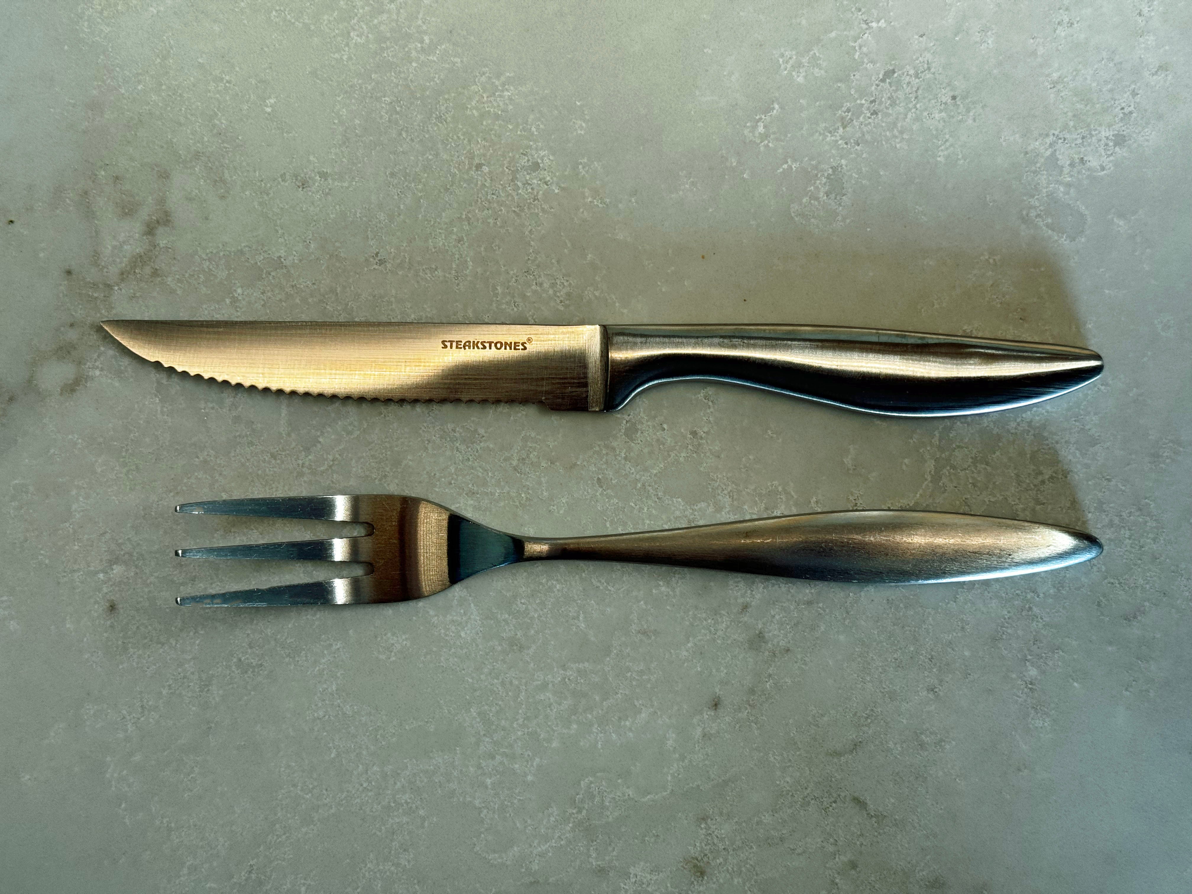 Set of 8 Stainless Steel Knives & Forks