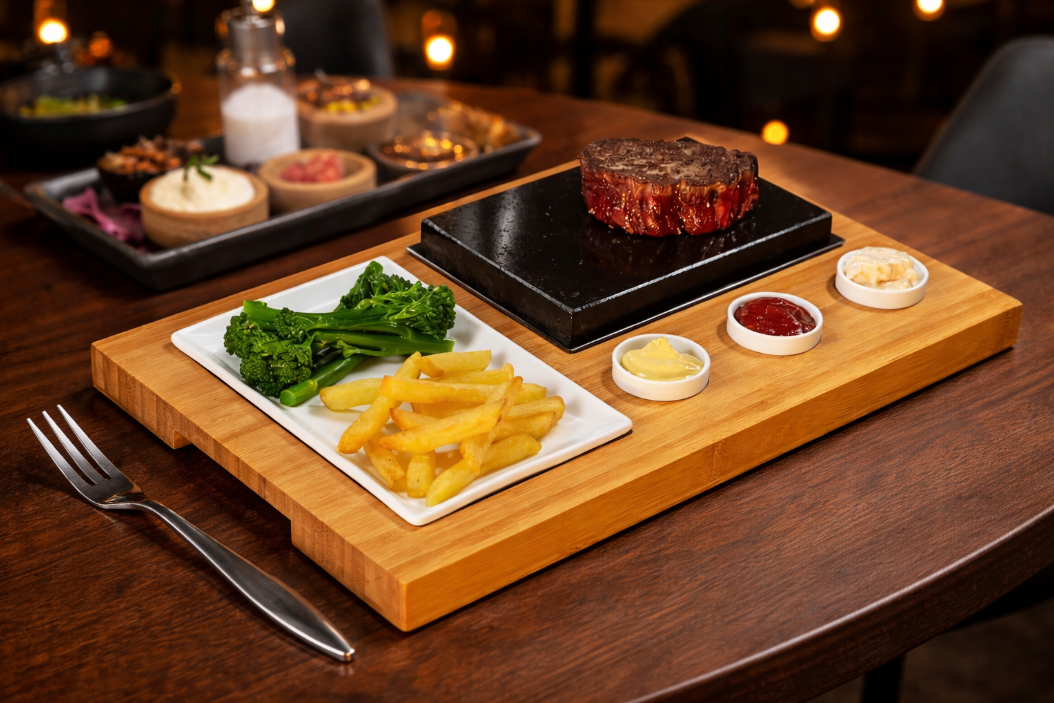 SIZZLING STEAK SET (SS001) – BUY 6 SETS AND GLOVES